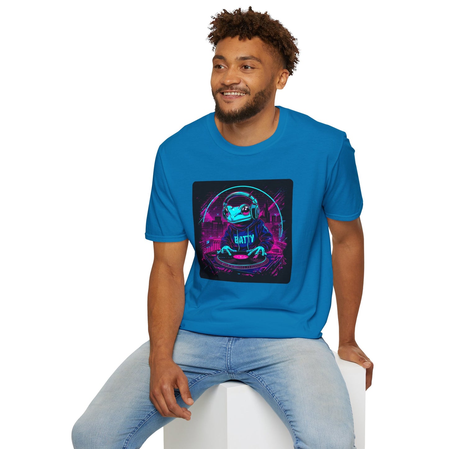 DJ Froggy on the Floor T-Shirt in Sapphire