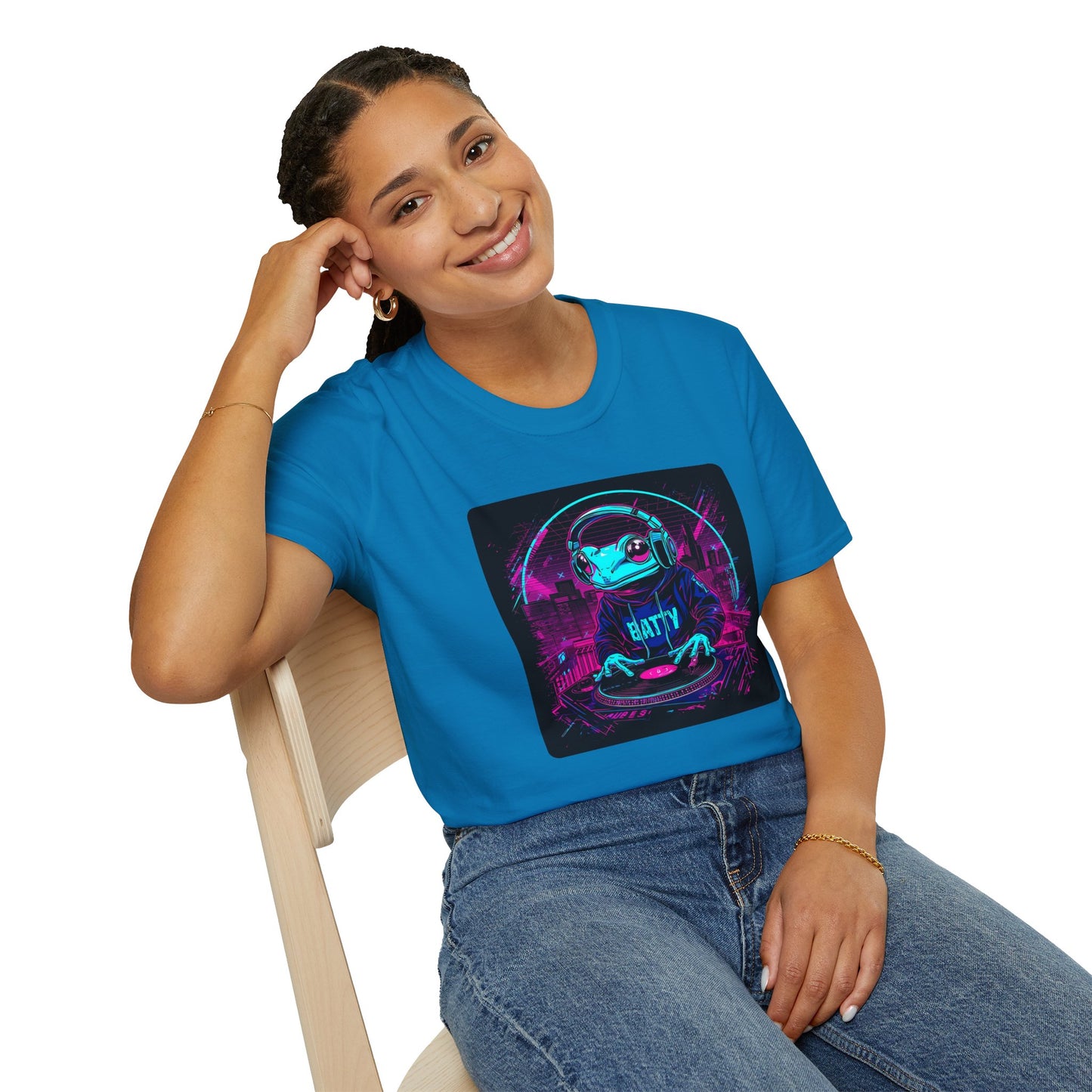 DJ Froggy on the Floor T-Shirt in Sapphire
