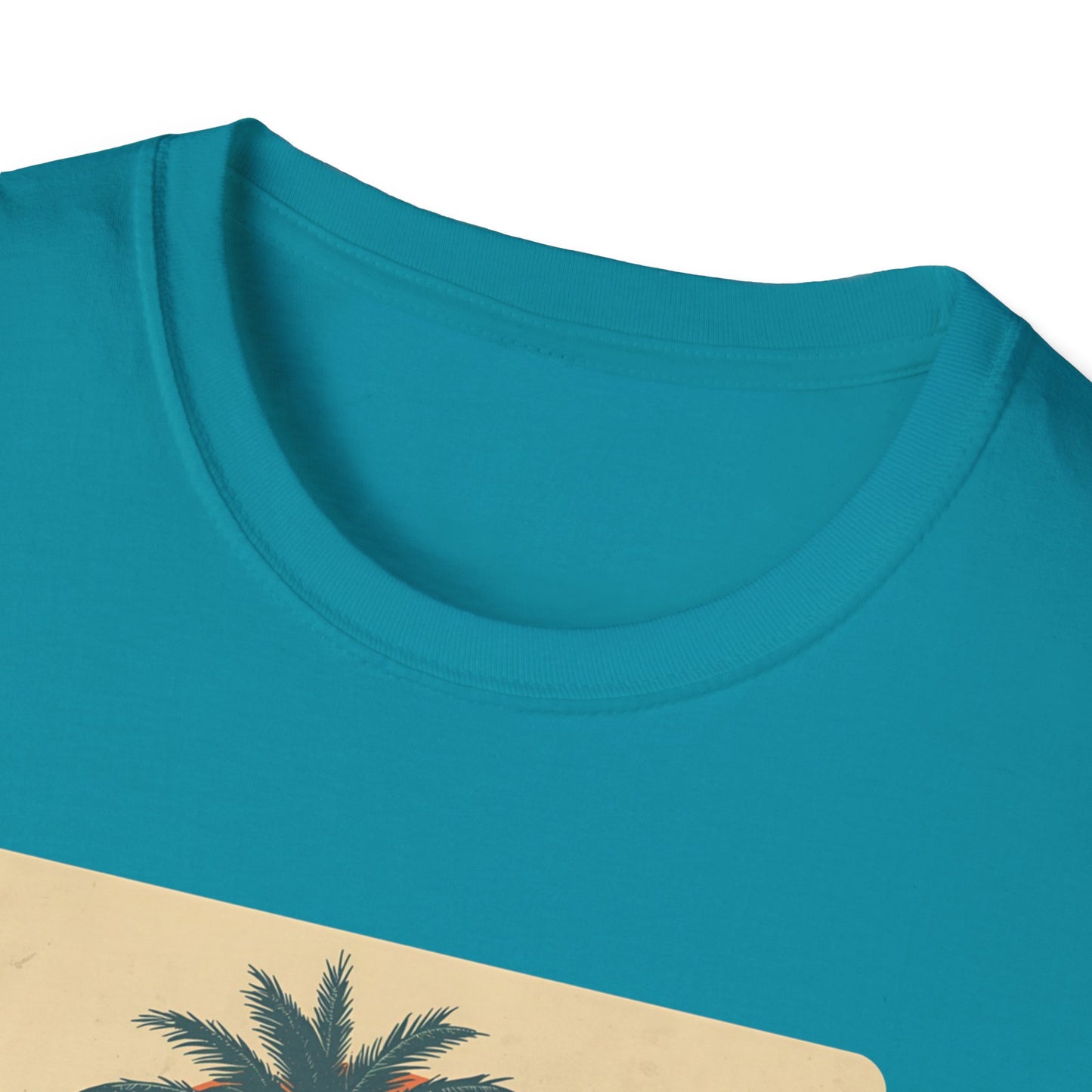 Retro Surfboard Trio – Vintage Surf Culture Tee