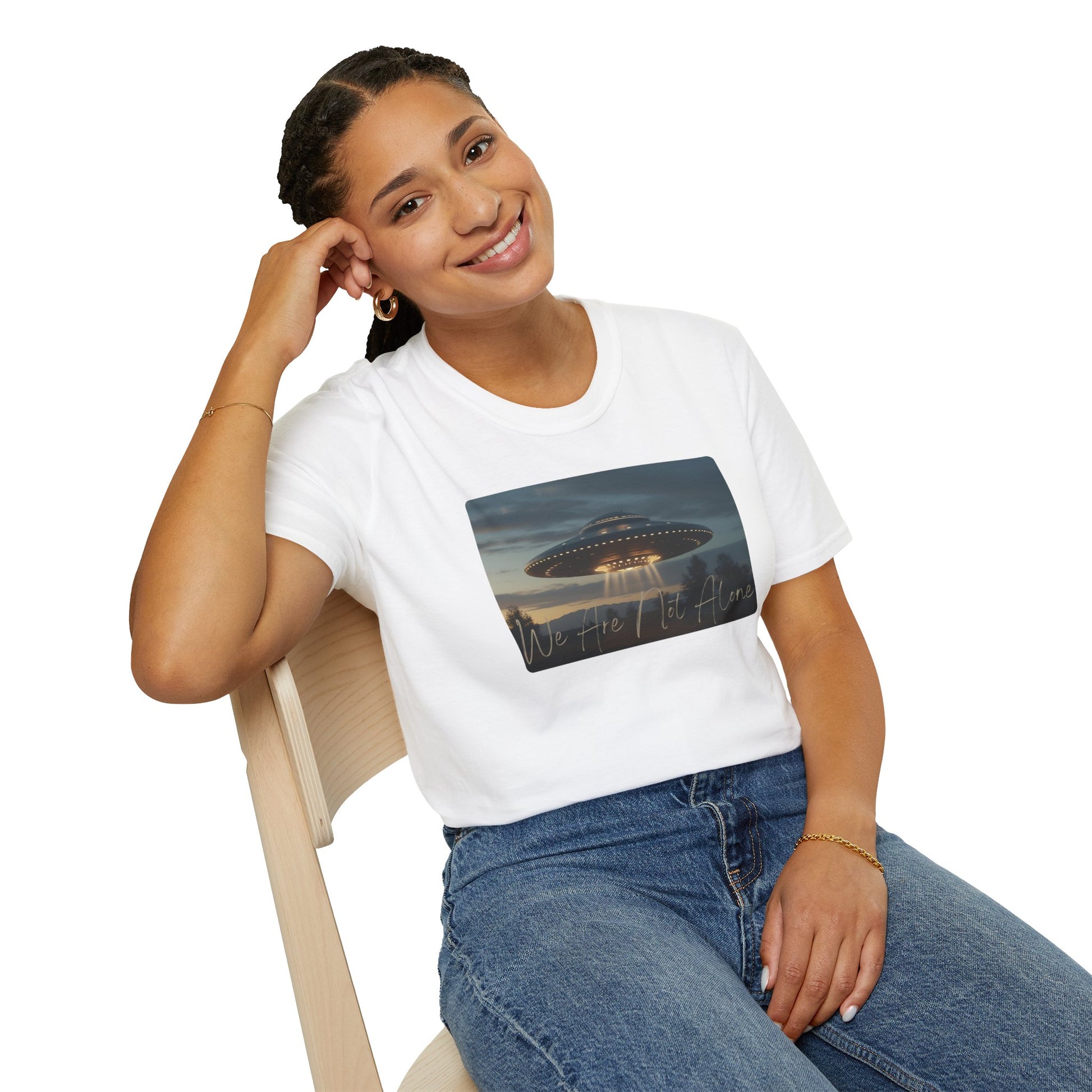 We Are Not Alone - UFO T-Shirt in White
